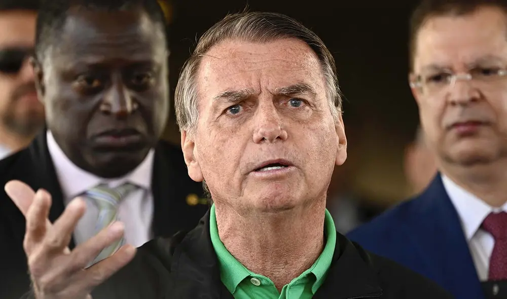 La Corte Suprema de Brasil advirtió que Jair Bolsonaro podría ser arrestado si se confirma que violó restricciones de uso en redes sociales. Foto: AFP La Corte Suprema de Brasil advirtió que Jair Bolsonaro podría ser arrestado si se confirma que violó restricciones de uso en redes sociales. Foto: AFP