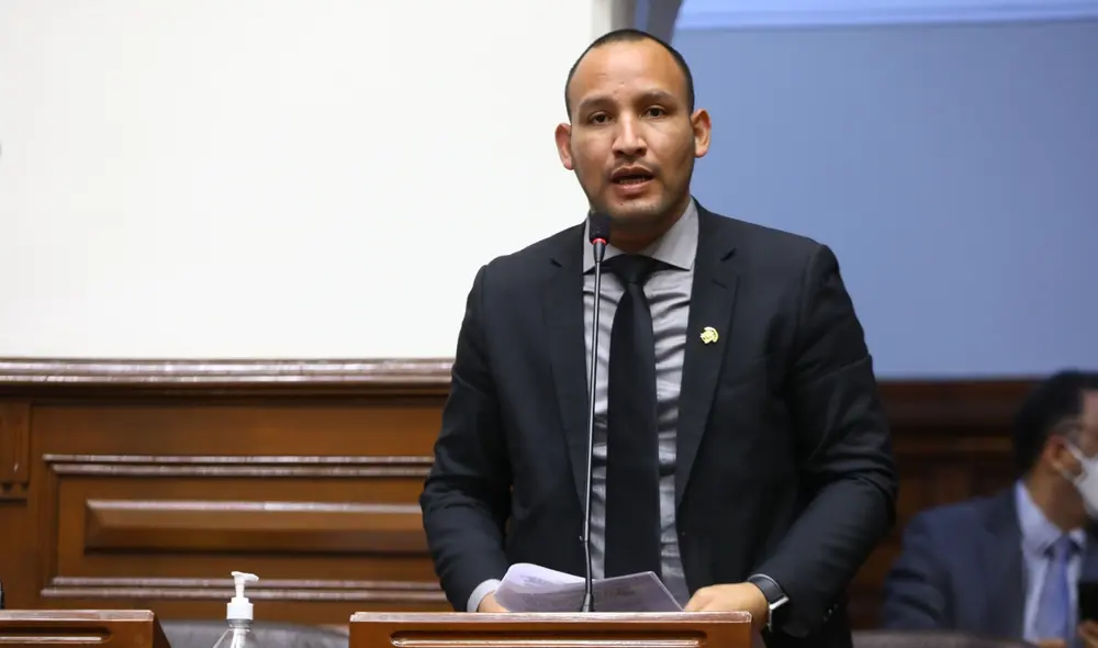Alejandro Muñante rechazó investigación en su contra. Foto: Congreso. Alejandro Muñante rechazó investigación en su contra. Foto: Congreso.