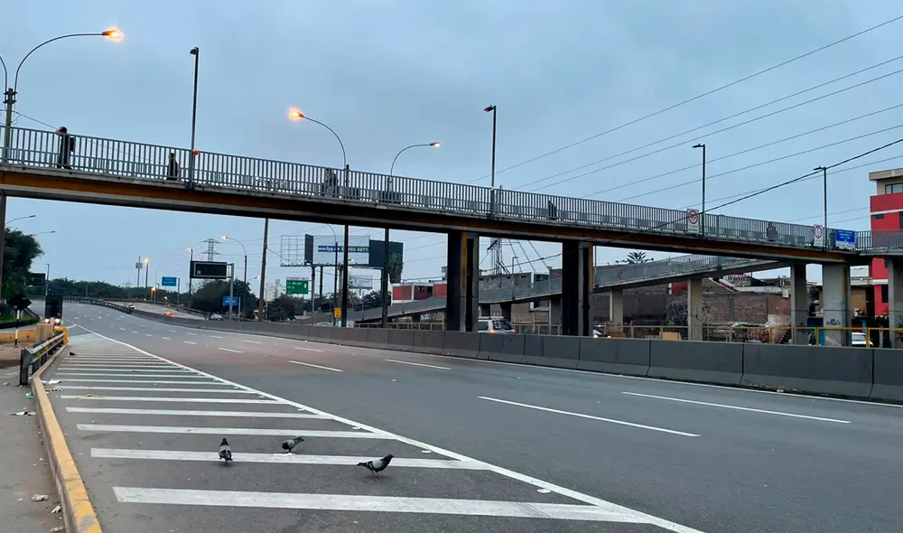 Poca presencia de buses durante este lunes 28 de julio. Foto: LR