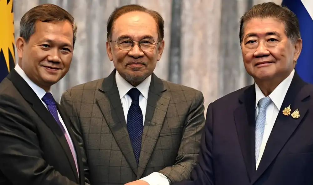 Líderes de Tailandia y Camboya se reúnen en Malasia ante mediación de Anwar Ibrahim.
