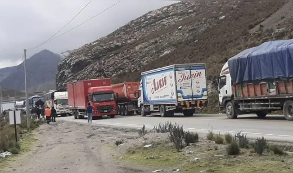 Conoce cuáles son los tramos restringidos este 28 de julio. Foto: Andina