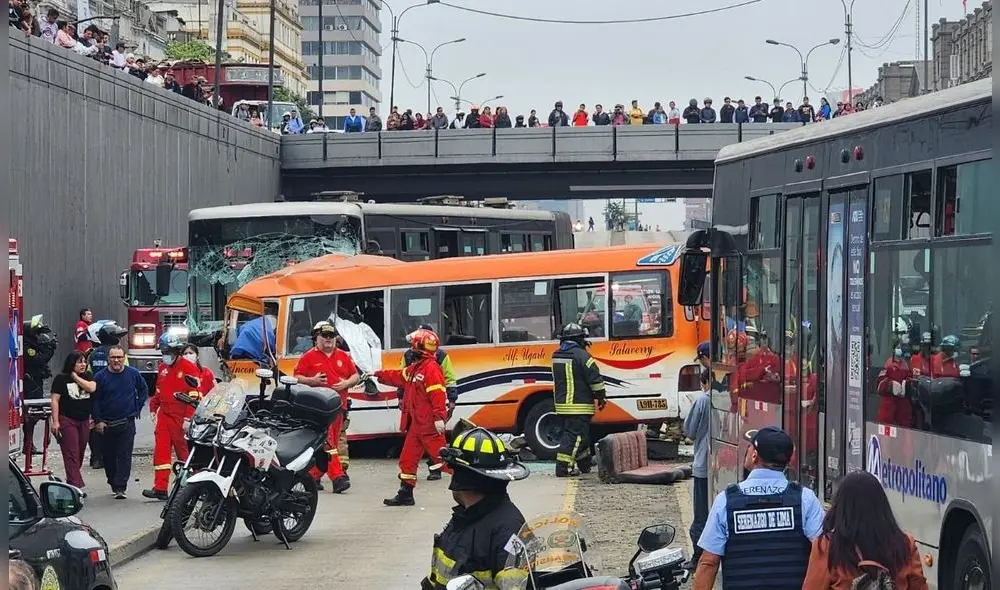 'El Anconero' impactó contra Metropolitano en Dos de Mayo, registraba más de 37 mil soles en multa.