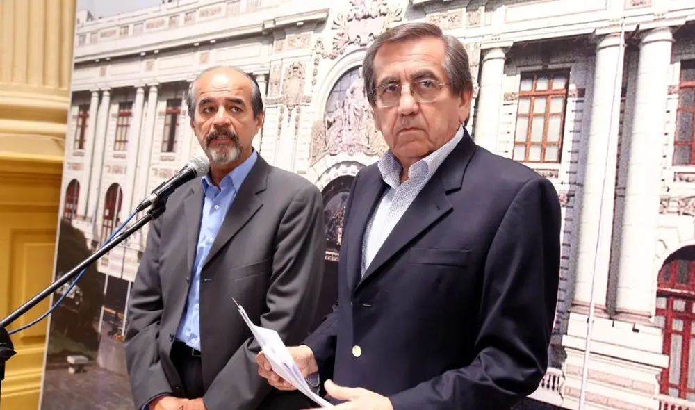Jorge del Castillo y Mauricio Mulder fueron congresistas por el APRA. Foto: Andina