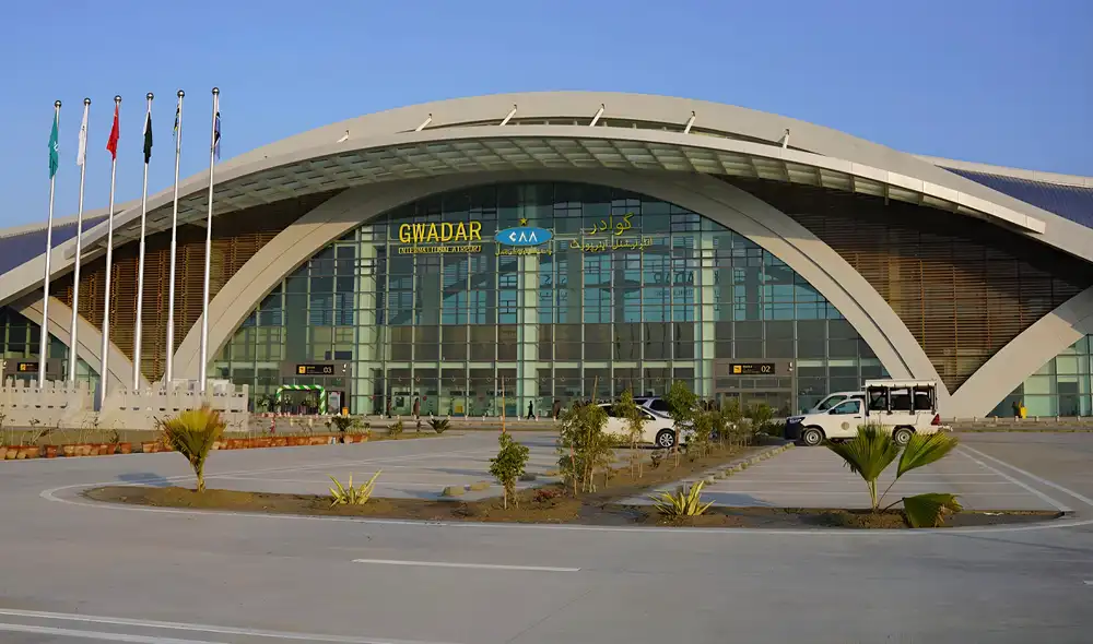 El aeropuerto internacional de Gwadar no cuenta ni con aviones ni con pasajeros.