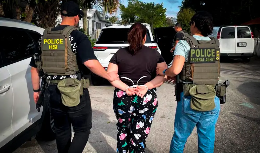 Agentes de ICE arrestan a mujer de El Salvador y pierde el conocimiento en Estados Unidos.