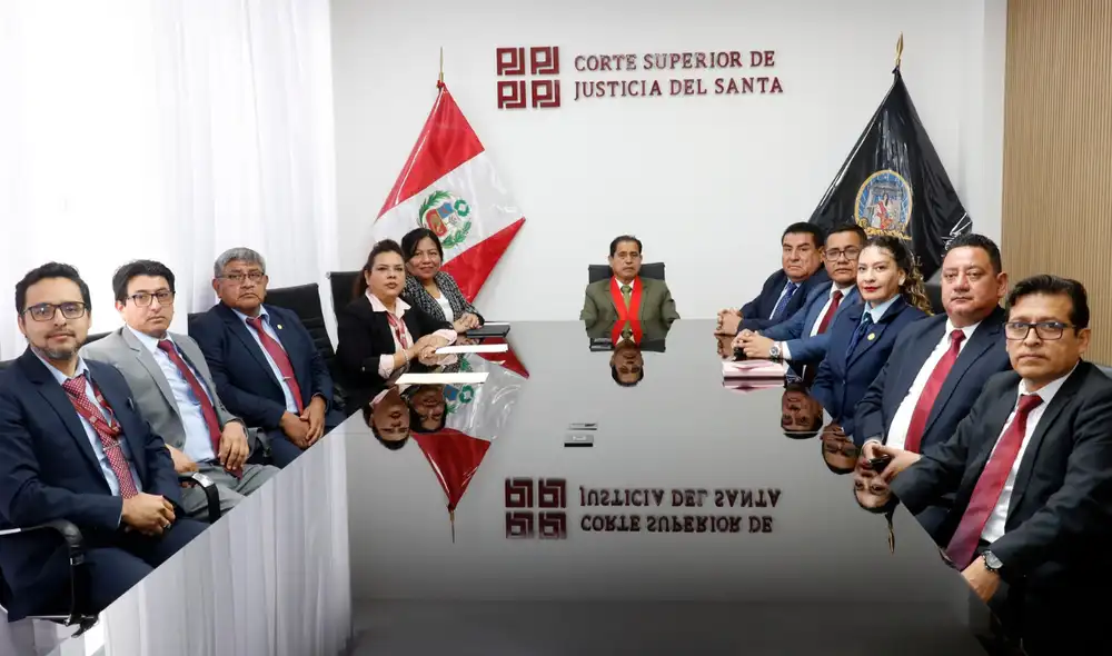 La visita culminó con una mesa de trabajo y simulaciones sobre el proceso de certificación. Fuente: Difusión.