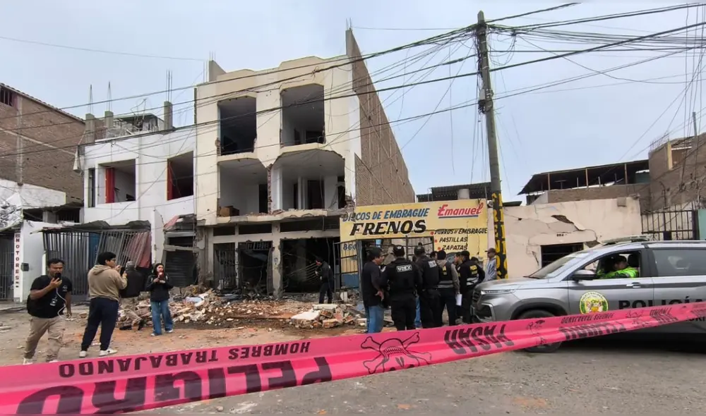 Vivienda fue atacada alrededor de las 22.10 horas. Foto: Yolanda Goicochea/La República Vivienda fue atacada alrededor de las 22.10 horas. Foto: Yolanda Goicochea/La República