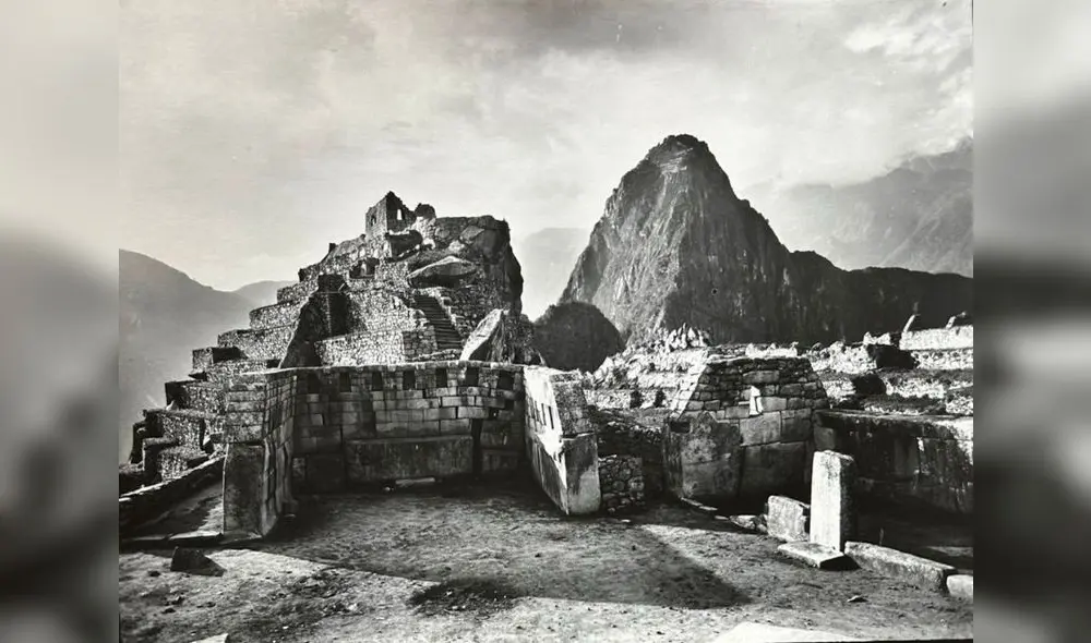 "Altar" (1938). Imagen: Archivo Chambi.
