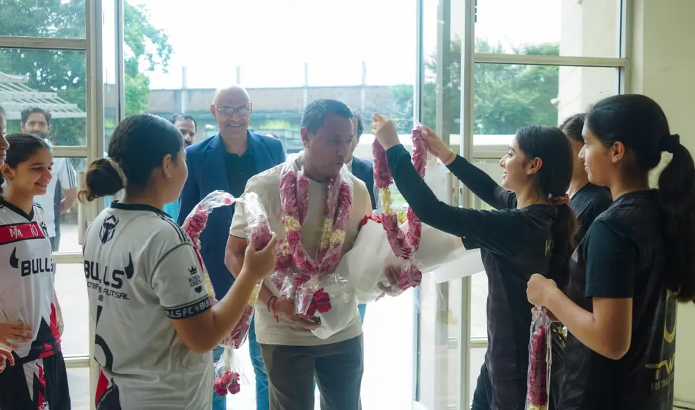 Nolberto Solano dirigirá por primera vez en el continente asiático. Foto: Federación de Pakistán Nolberto Solano dirigirá por primera vez en el continente asiático. Foto: Federación de Pakistán
