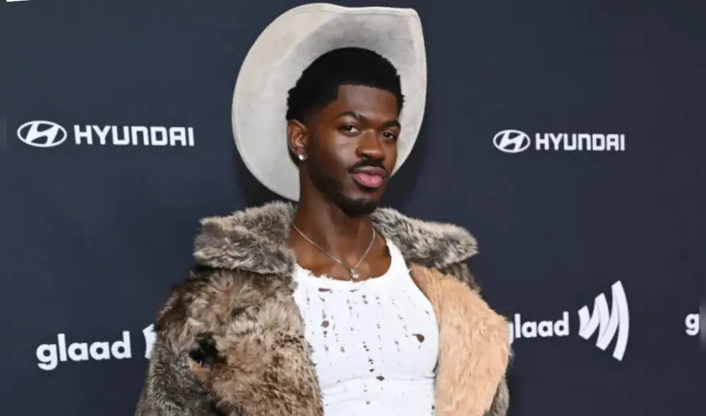 Lil Nas X fue llevado a un hospital por una posible sobredosis y arrestado por agresión. Lil Nas X fue llevado a un hospital por una posible sobredosis y arrestado por agresión.