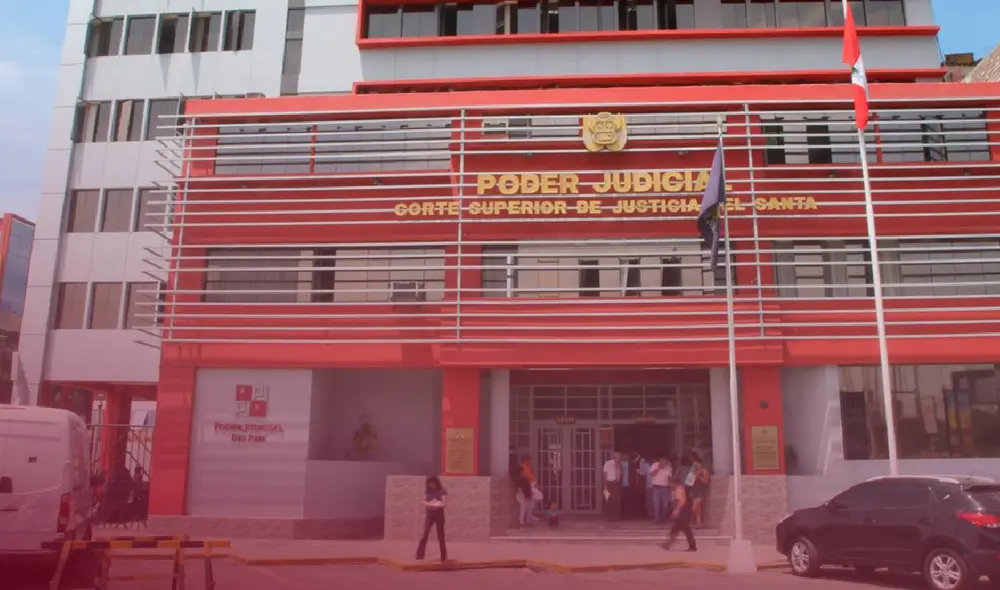 Los trabajadores judiciales desempeñan un rol fundamental en la gestión de expedientes y en la atención al usuario. Fuente: Difusión.