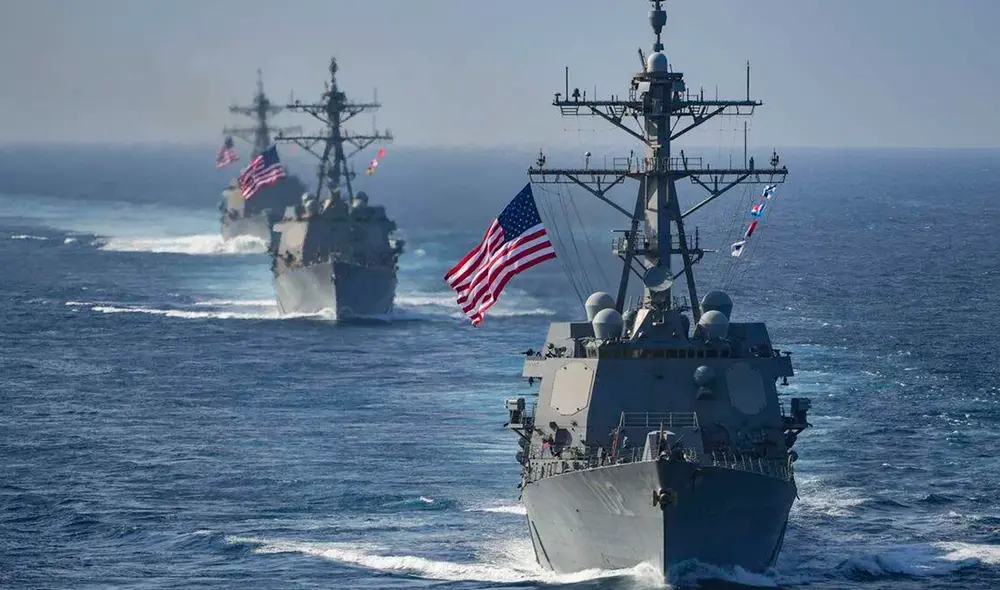 Estados Unidos mantiene a su flota en el Caribe.