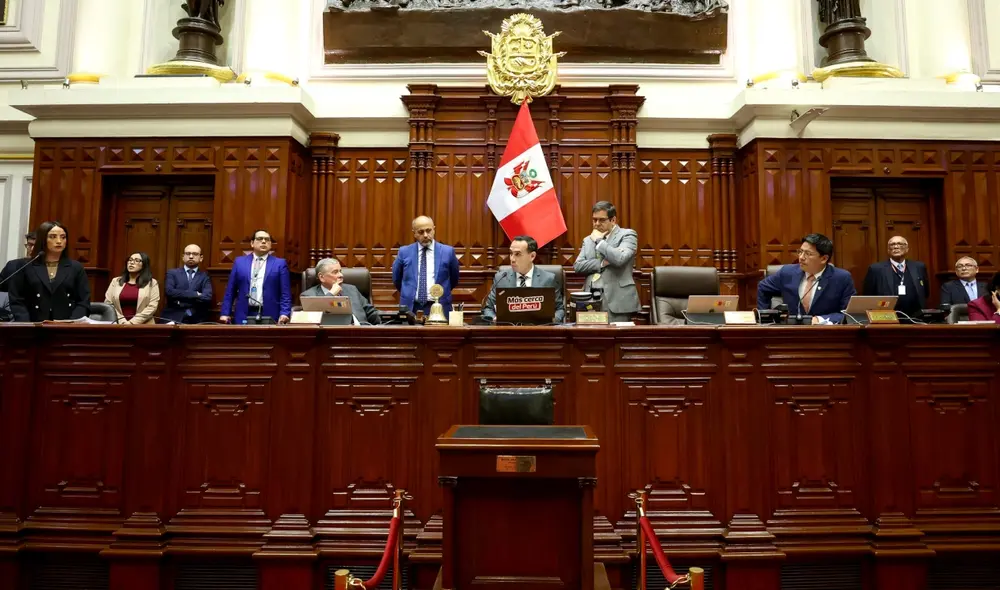 Un acuerdo de la Mesa Directiva estableció que el contrato privado de Salud incluya no solo a los parlamentarios, sino a sus familiares. Foto: Congreso.