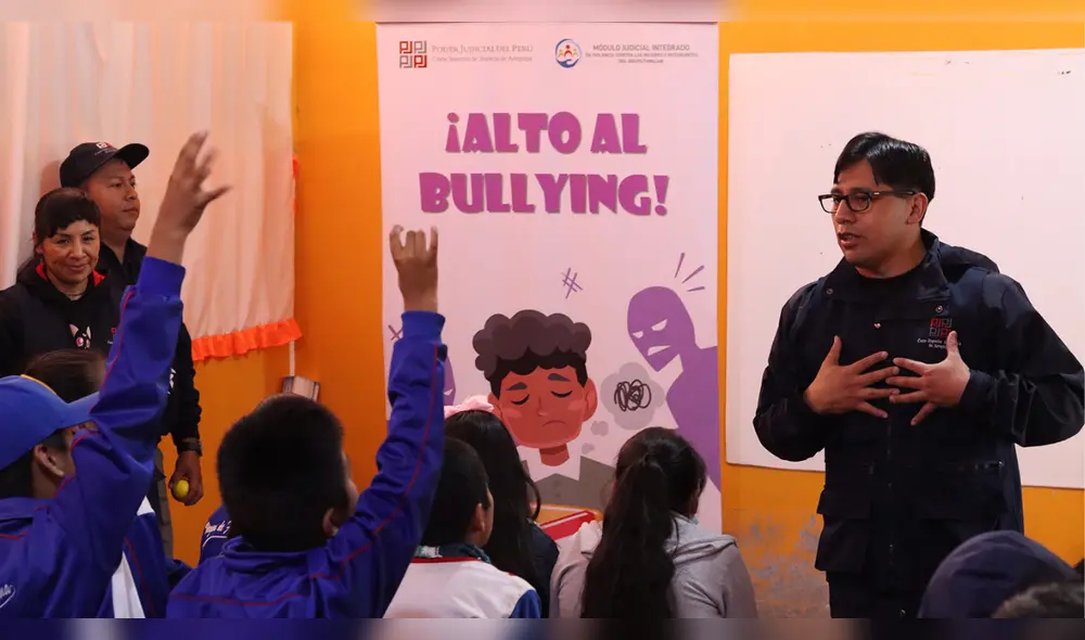 Los especialistas abordaron los procesos de denuncia y las consecuencias del bullying. Fuente: Difusión.