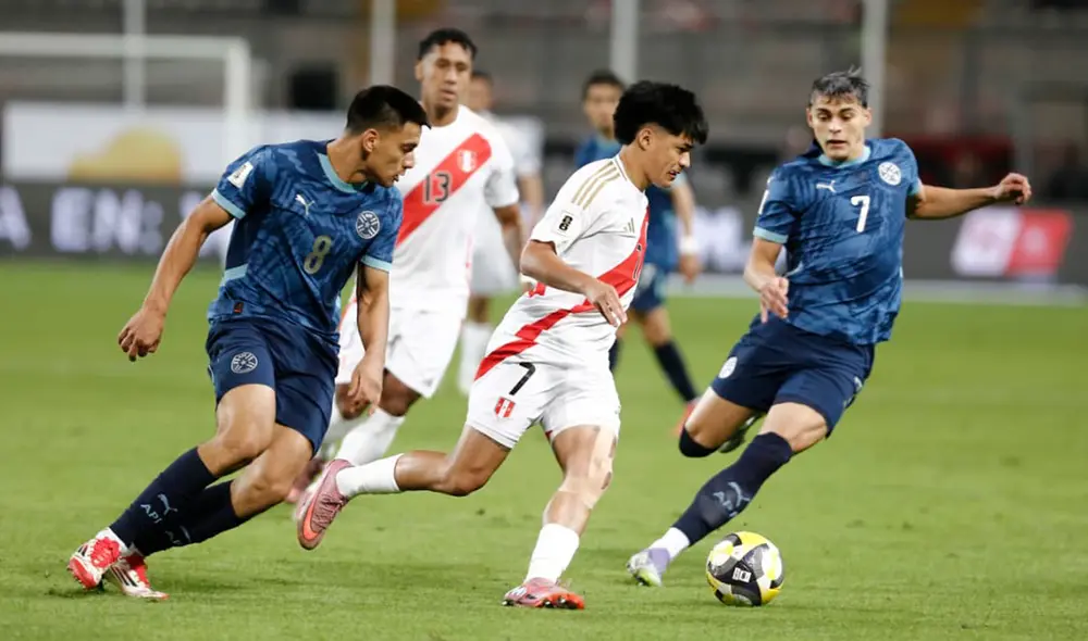 Perú y Paraguay jugaron en el Estadio Nacional de Lima. Foto: Carlos Felix/GLR