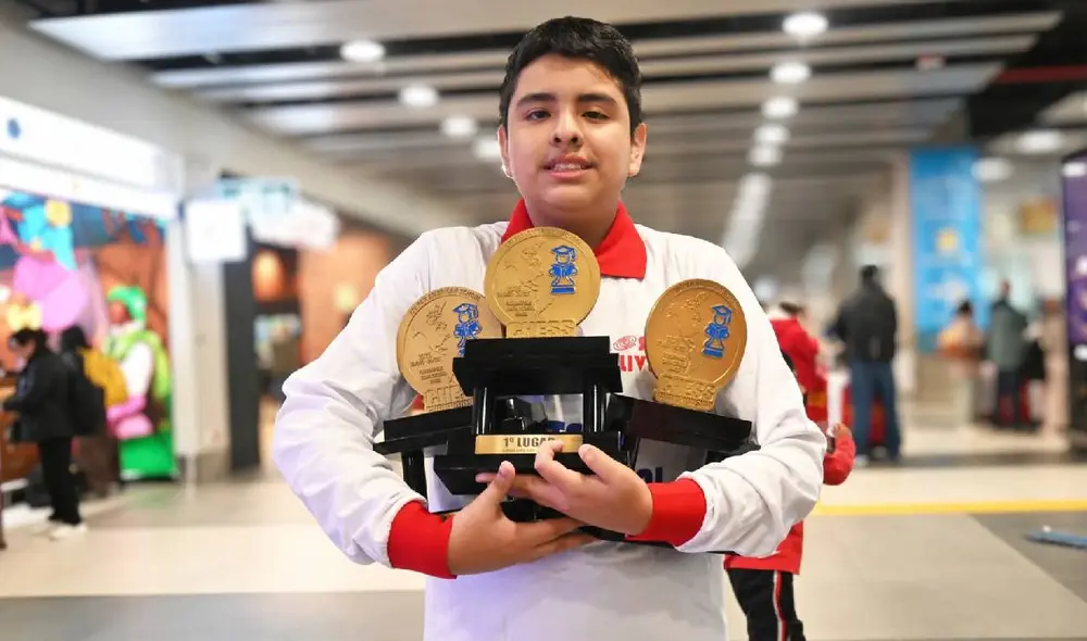 Yamil Reyes ganó oro en Panamericano Escolar de Ajedrez. Yamil Reyes ganó oro en Panamericano Escolar de Ajedrez.