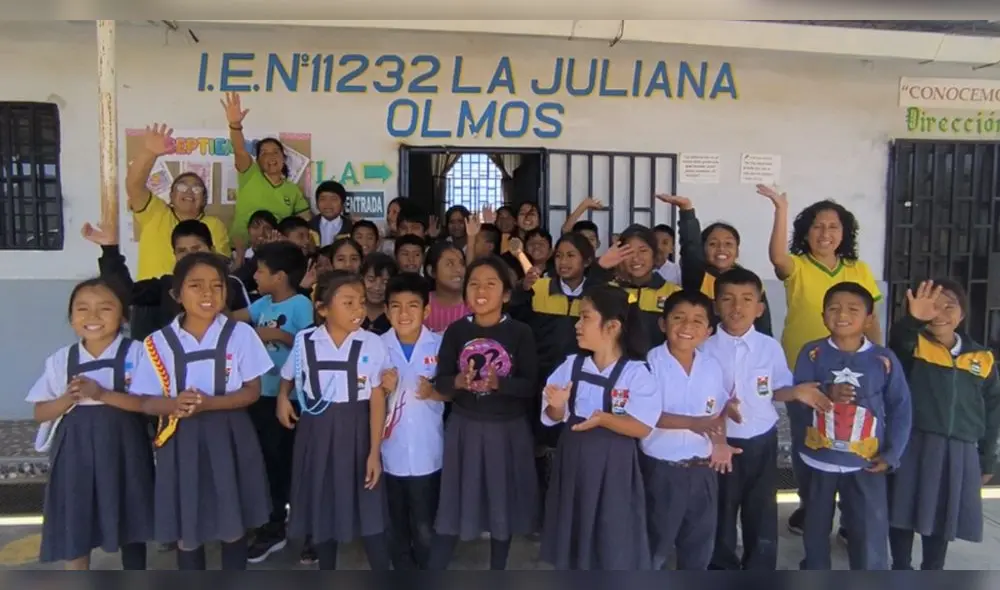 Estudiantes y docentes demuestran su agradecimiento a la concesionaria por forjar comunidad. Fuente: Difusión.