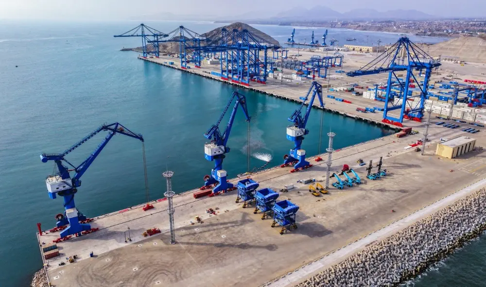 Los operadores y usuarios no pagarán Impuesto a la Renta (IR) durante los primeros cinco años de funcionamiento en las ZEEP.