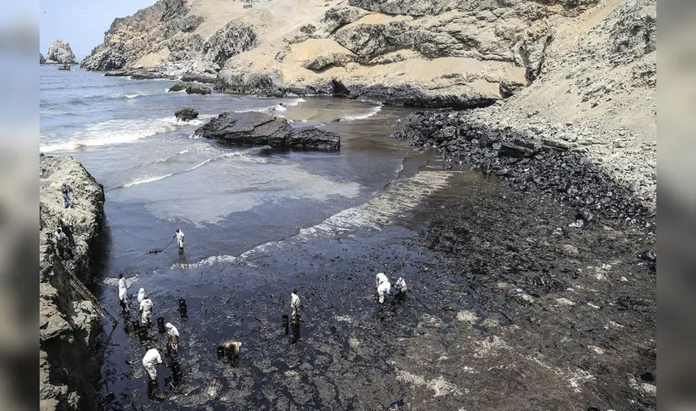 Según la Fiscalía, el Poder Judicial aprobó de el zarpe del buque Mare Doricum en medio de investigaciones por derrame de petróleo en playas de Ventanilla en 2022. Según la Fiscalía, el Poder Judicial aprobó de el zarpe del buque Mare Doricum en medio de investigaciones por derrame de petróleo en playas de Ventanilla en 2022.