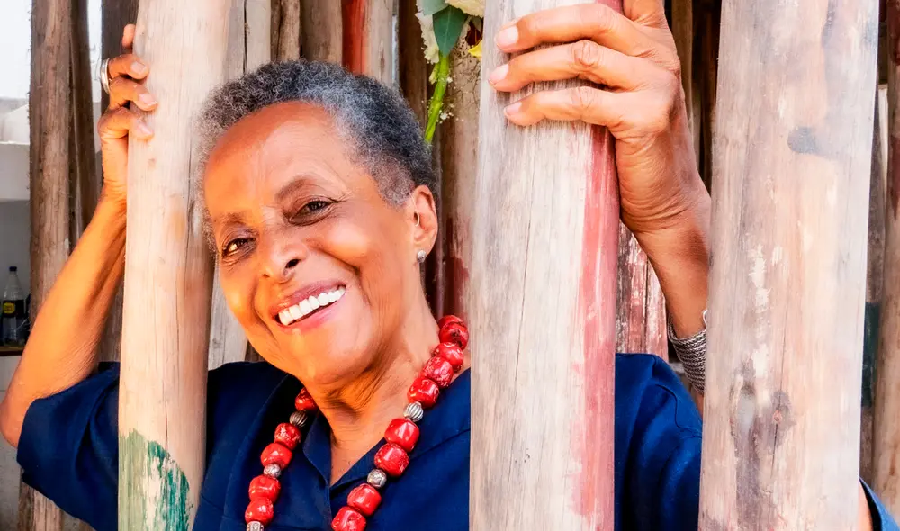 Susana Baca, la icónica cantautora peruana, ha sido nominada a los Latin Grammy 2025 por su álbum ‘Conjuros’. La ceremonia se celebrará el 13 de noviembre en Las Vegas. Foto: difusión.