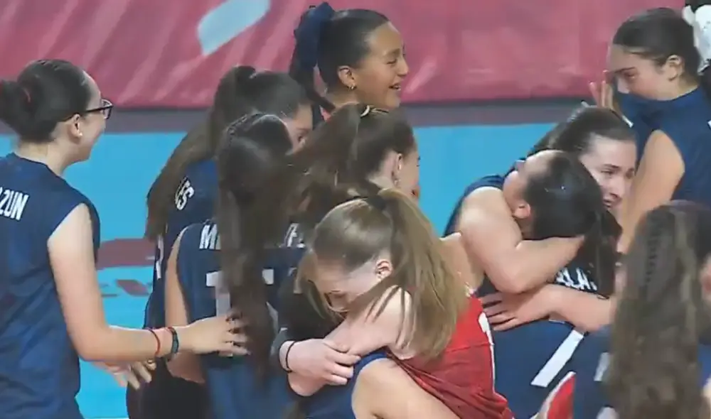 La selección peruana cayó derrota 3-2 contra Chile. Foto: captura de Latina