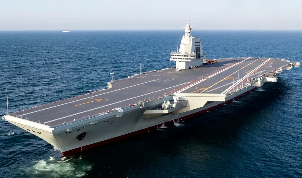 El moderno portaaviones que desafía a EE.UU. cuenta con una catapulta electromagnética. El moderno portaaviones que desafía a EE.UU. cuenta con una catapulta electromagnética.