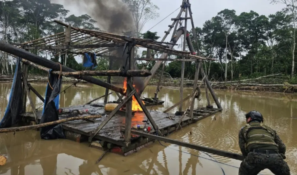 Exportación de oro ilegal superaría al legal en 2025. Foto: IIMP