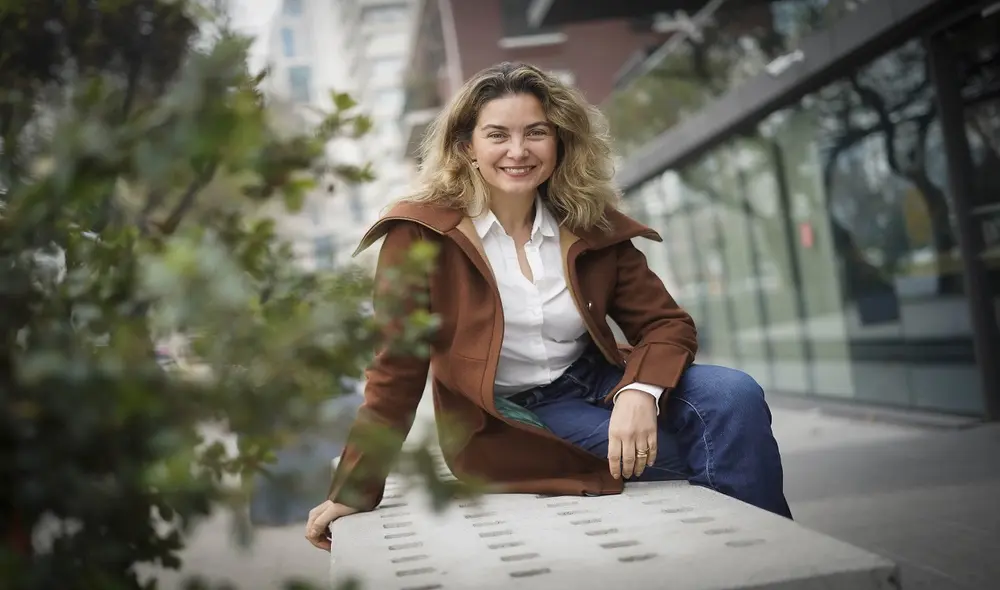 El nuevo libro de Lucía Dammert, Anatomía del poder ilegal (Planeta, 2025), será presentado en Lima el 22 de octubre en la librería El Virrey. Fotografía: Cortesía La Tercera