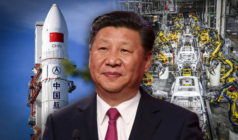 La industria aeroespacial china transforma su producción con un nuevo modelo inspirado en la manufactura automotriz, buscando eficiencia en la creación de cohetes y satélites. Foto: composición LR/AFP/Xinhua