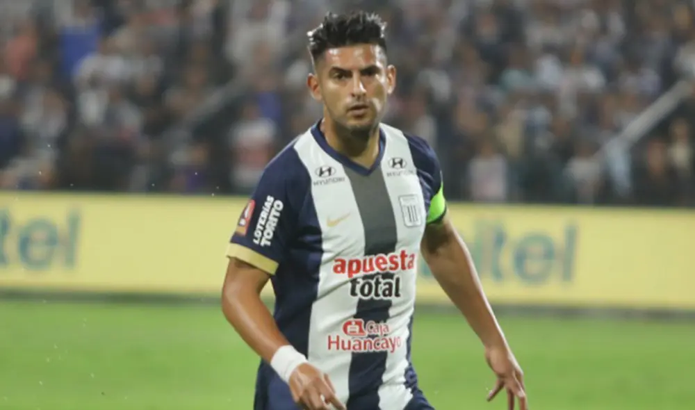 De las 6 expulsiones que lleva este 2025, Carlos Zambrano sufrió dos ante Cienciano. Foto: Carlos Felix/GLR