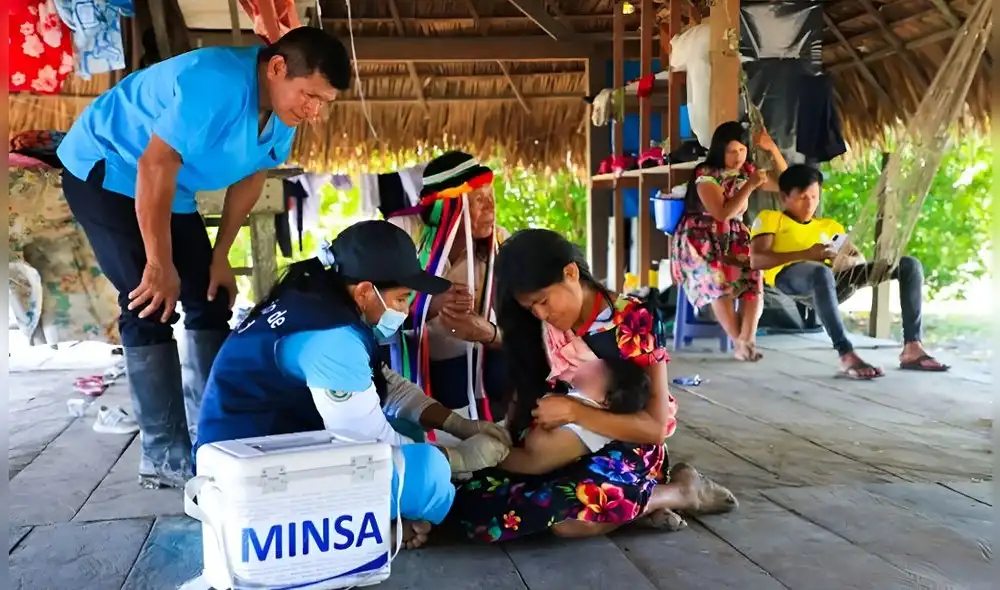 Víctor Zamora, exministro de Salud, exhorta al Minsa de tomar medidas rápidas para evitar más muertes de niños por tos ferina en Loreto. Víctor Zamora, exministro de Salud, exhorta al Minsa de tomar medidas rápidas para evitar más muertes de niños por tos ferina en Loreto.