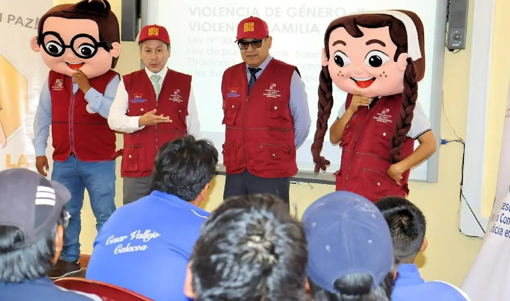 El objetivo de la actividad fue sensibilizar a estudiantes y docentes sobre problemáticas que afectan el bienestar. Fuente: Difusión. El objetivo de la actividad fue sensibilizar a estudiantes y docentes sobre problemáticas que afectan el bienestar. Fuente: Difusión.