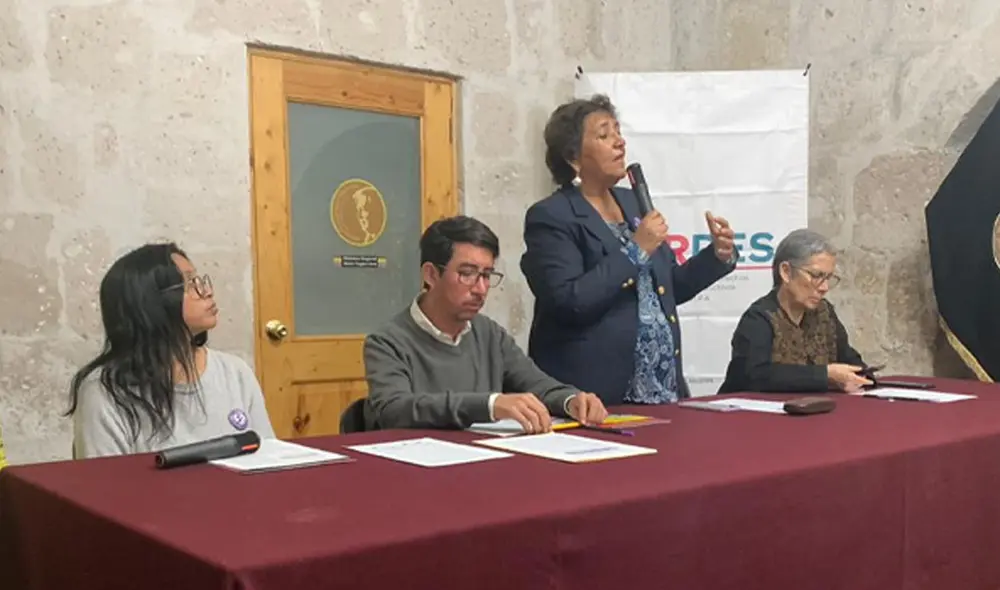 Firmantes piden urgente implementación de ordenanza. Foto: Mirelia Quispe - La República. Firmantes piden urgente implementación de ordenanza. Foto: Mirelia Quispe - La República.