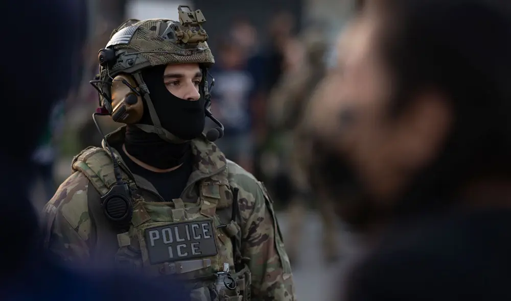 Agentes del ICE podrían detener a indocumentados que asistan al Super Bowl. Agentes del ICE podrían detener a indocumentados que asistan al Super Bowl.