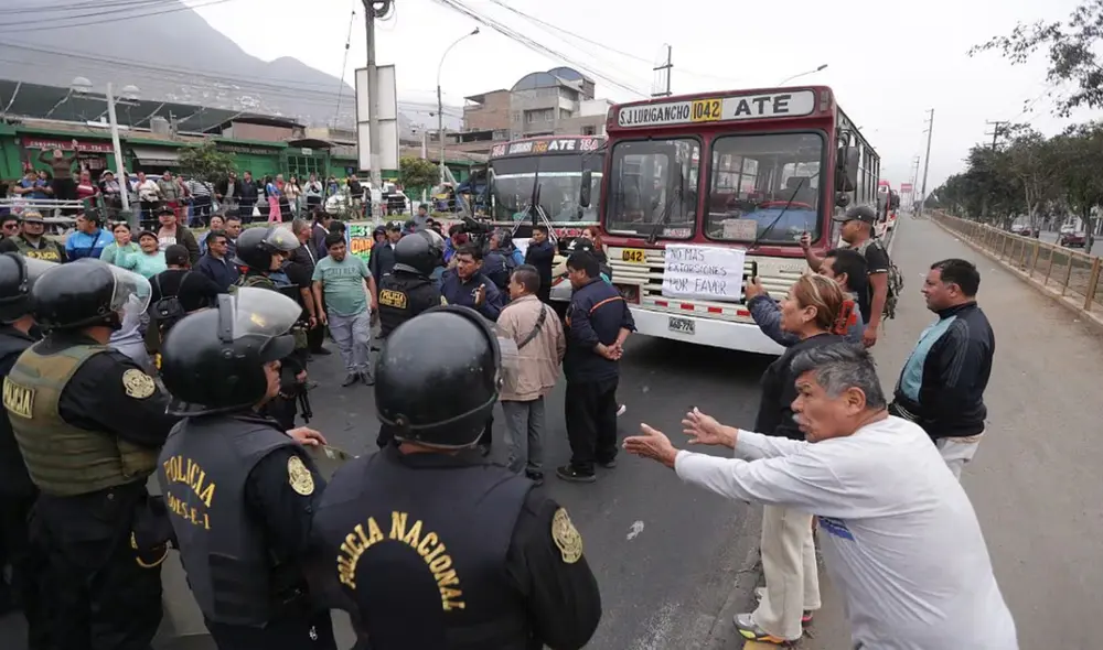 Gremios de transporte se reunieron con el presidente del Congreso, José Jerí. Foto: Difusión Gremios de transporte se reunieron con el presidente del Congreso, José Jerí. Foto: Difusión