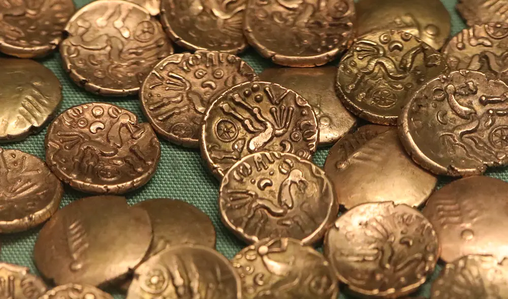 Las monedas celtas se distinguen por sus características con diseños abstractos y motivoes de animales. Foto: Wikimedia