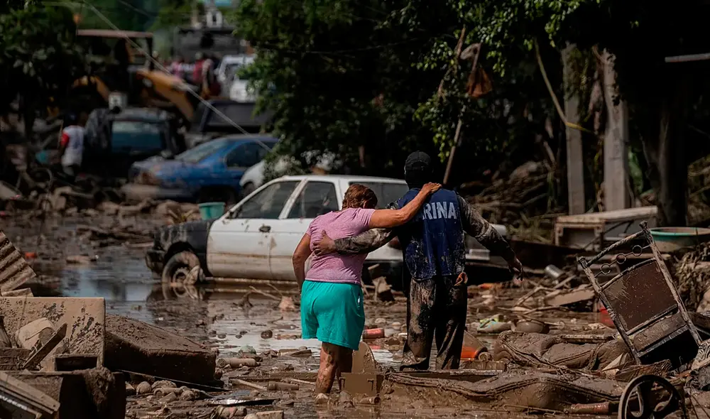 Lluvias torrenciales en México dejaron al menos 47 muertos y 38 desaparecidos. Lluvias torrenciales en México dejaron al menos 47 muertos y 38 desaparecidos.