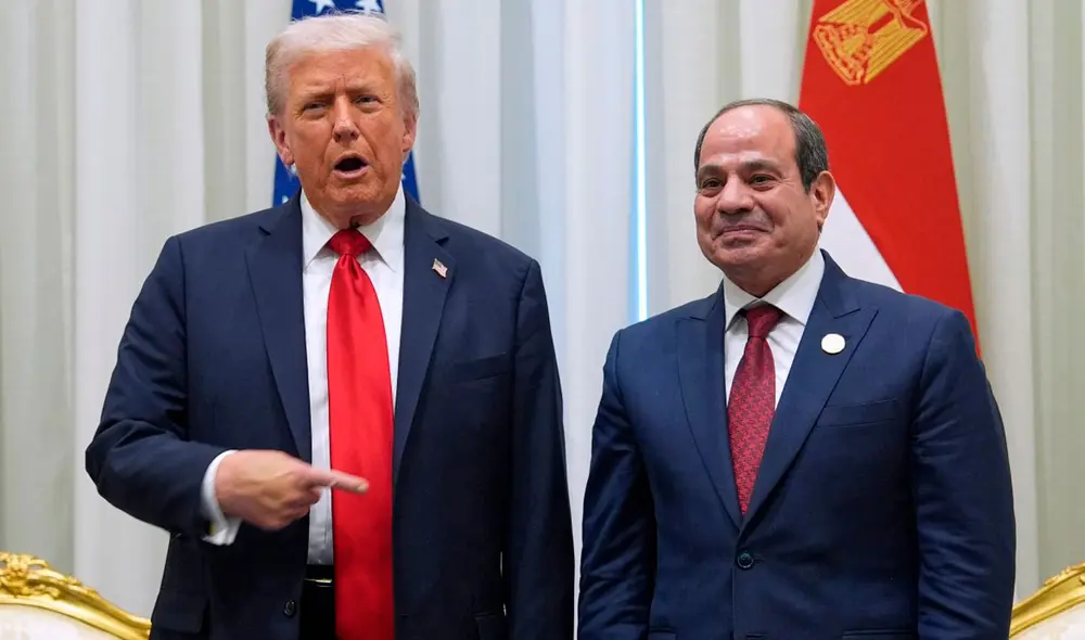 El presidente de Egipto regresó los elogios a Donald Trump, asegurando que era el único que podía finalizar la guerra.