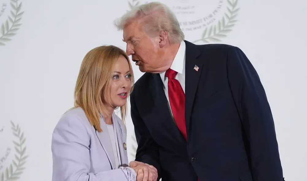 Giorgia Meloni se limitó a sonreir tras el halago de Donald Trump Giorgia Meloni se limitó a sonreir tras el halago de Donald Trump