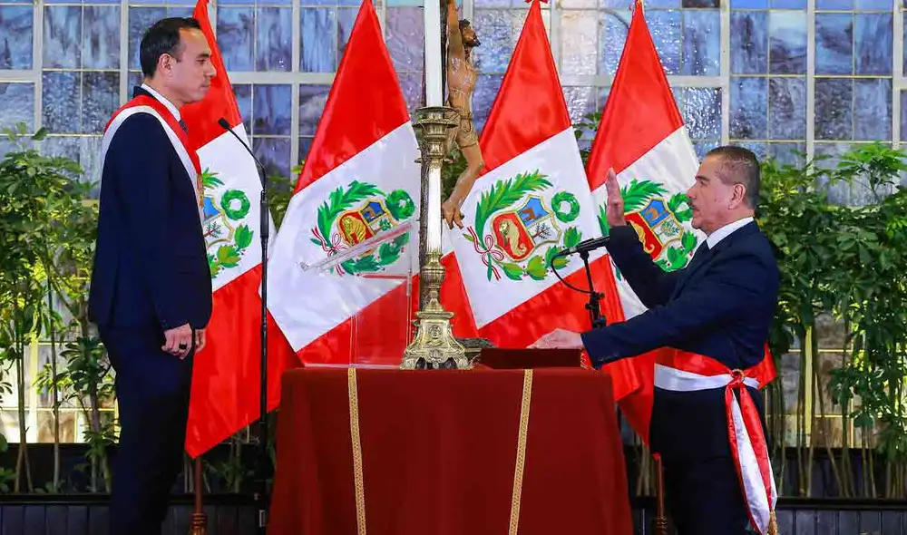 Nuevo ministro de Salud del Gobierno de José Jerí, Luis Napoleón Quiroz. Nuevo ministro de Salud del Gobierno de José Jerí, Luis Napoleón Quiroz.