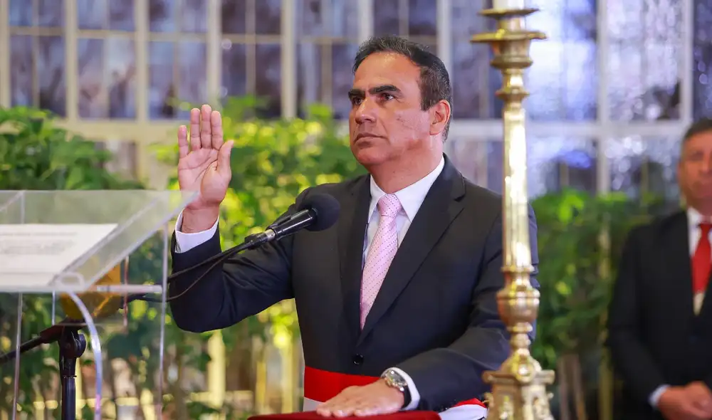 Óscar Fernández se convirtió en el primer ministro de Trabajo del gobierno de José Jerí. Foto: Presidencia Óscar Fernández se convirtió en el primer ministro de Trabajo del gobierno de José Jerí. Foto: Presidencia