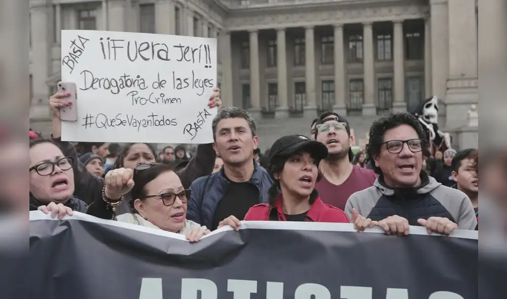 Colectivos de artistas asistieron a la marcha. Colectivos de artistas asistieron a la marcha.