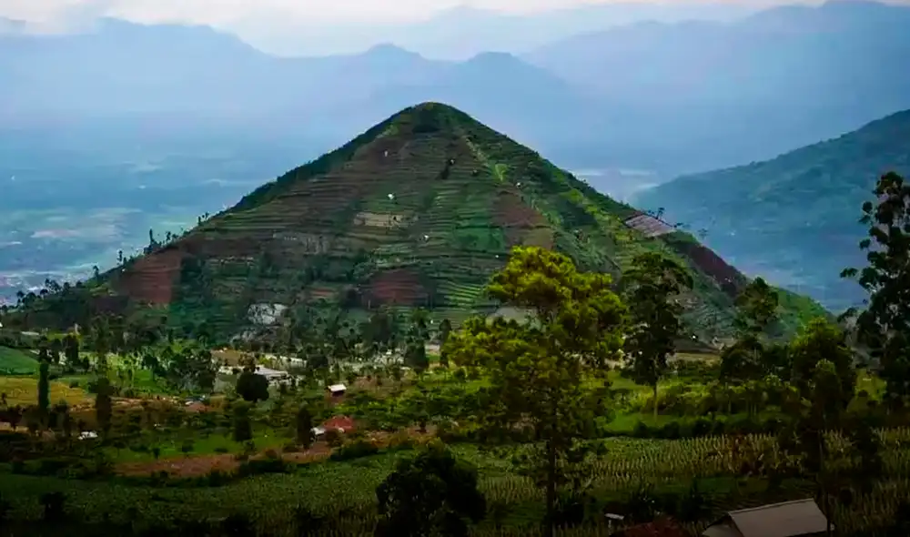 La pirámide más antigua del mundo era un lugar para antiguos rituales religiosos, según el estudio científico. La pirámide más antigua del mundo era un lugar para antiguos rituales religiosos, según el estudio científico.