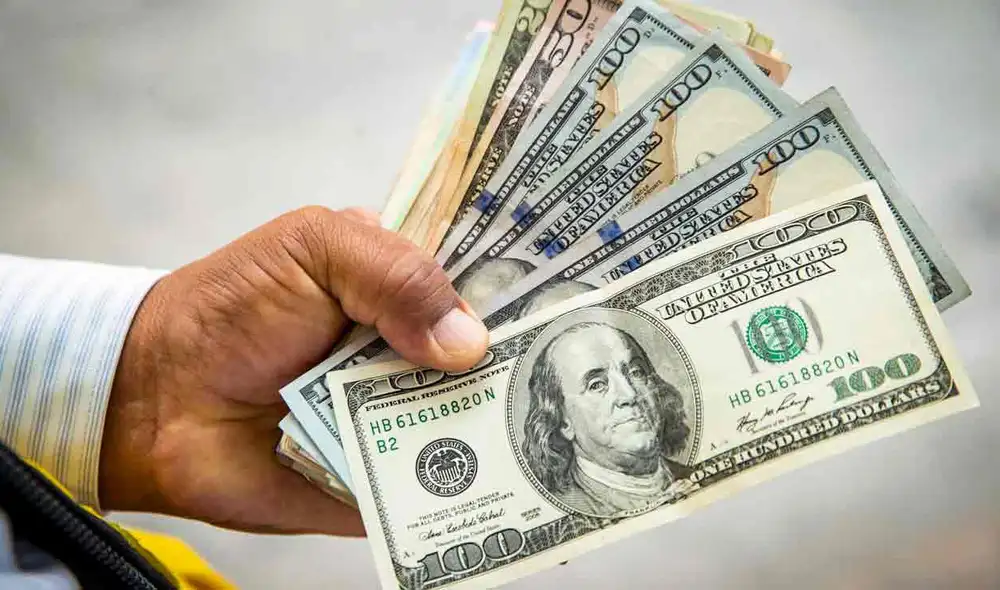Precio del dólar en Perú hoy baja a S/3,3810 pese a tensión política.