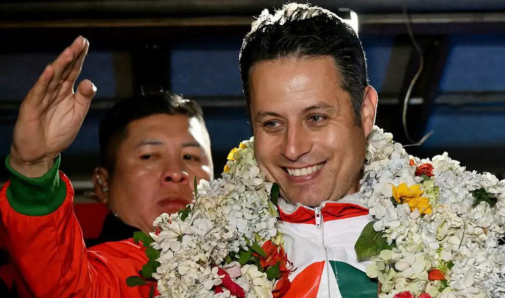 Edman Lara es el nuevo vicepresidente de Bolivia tras la victoria de Rodrigo Paz. Edman Lara es el nuevo vicepresidente de Bolivia tras la victoria de Rodrigo Paz.