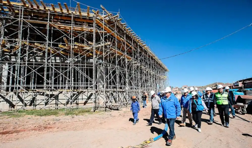 EsSalud avanzó significativamente con la construcción de tres hospitales en el Perú.