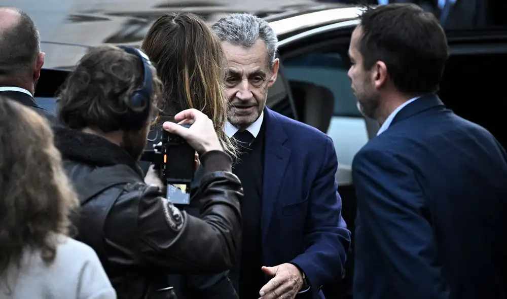 Antes de su ingreso a prisión, Nicolas Sarkozy se reunió con el presidente francés, Emmanuel Macron.