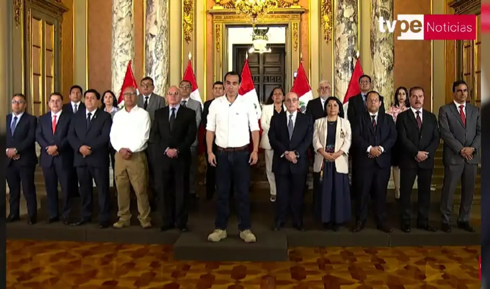 Presidente José Jerí brindó mensaje a la Nación tras reunión con la PCM. Foto: captura de pantalla/TV Perú Presidente José Jerí brindó mensaje a la Nación tras reunión con la PCM. Foto: captura de pantalla/TV Perú