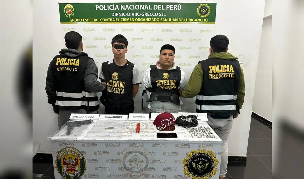 Detenidos con una mini UZI estarían implicados en un asesinato. Detenidos con una mini UZI estarían implicados en un asesinato.