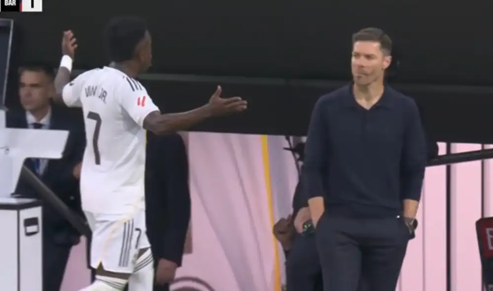 Vinícius Jr se mostró furioso con la decisión de Xabi Alonso. Foto: captura de ESPN Vinícius Jr se mostró furioso con la decisión de Xabi Alonso. Foto: captura de ESPN